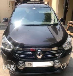 Renault Lodgy diesel--Single Owner-Royal Orchid-Mint
