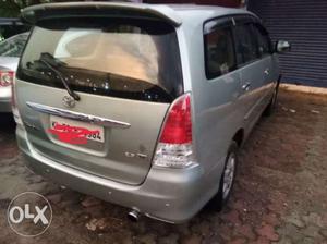 Toyota Innova 2.0 V, , Diesel