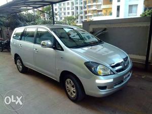 Toyota Innova diesel  Kms  year car is gj pacing