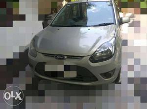  Ford Figo petrol  Kms