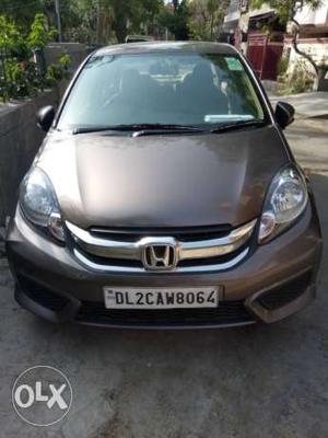  Honda Amaze petrol  Kms