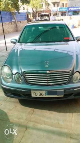 Mercedes-benz E-class E, Petrol