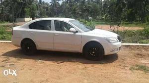 Skoda Laura petrol  Kms  year