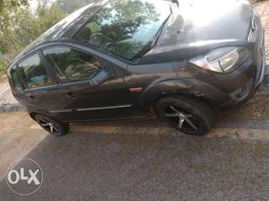  Ford Figo diesel  Kms