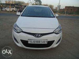 Hyundai I, Petrol