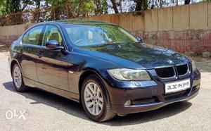 BMW 3 Series 320i With Sunroof (Make Year )