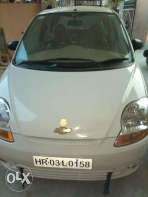  Chevrolet Spark petrol  Kms