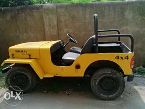 Short jeep for sell at low price with new