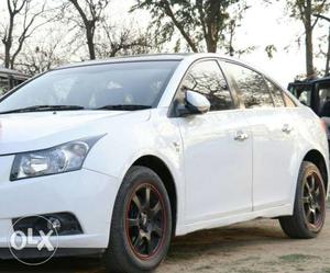 Chevrolet Cruze diesel  Kms  year