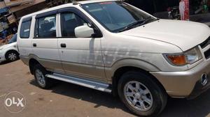 Chevrolet Tavera diesel  Kms  year