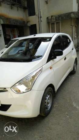  Hyundai Eon Era+ petrol  Kms