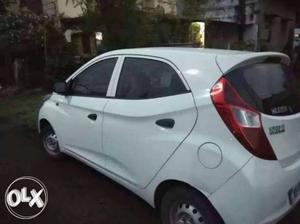  Hyundai Eon petrol  Kms