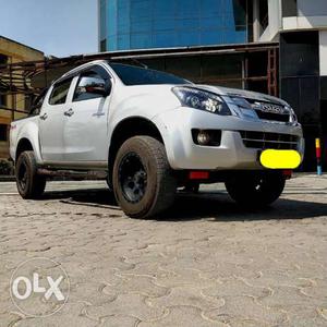 Vip number 786 Isuzu Dmax Vcross With