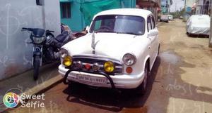 Hindustan Motors Ambassador Classic  Isz Ac Cng, ,