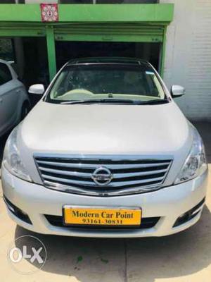 Nissan Teana Mid, , Petrol