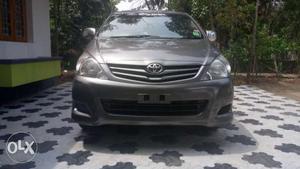 2.5 G  Model Innova for Sale with an affordable price
