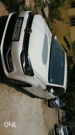 Volkswagen Polo petrol  Kms  year highline