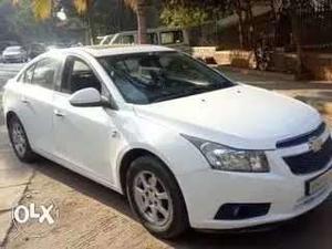  Chevrolet Cruze Top Model with Sunroof