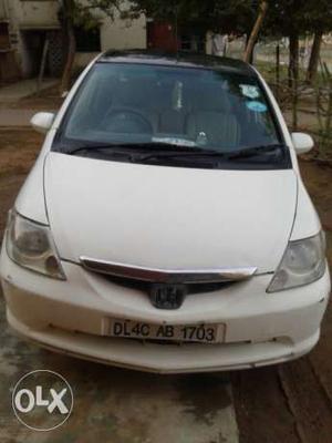  Honda City Zx cng  Kms