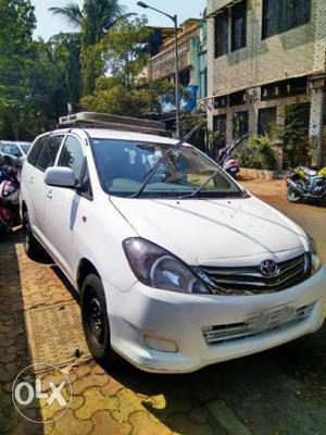  Toyota Innova diesel  Kms