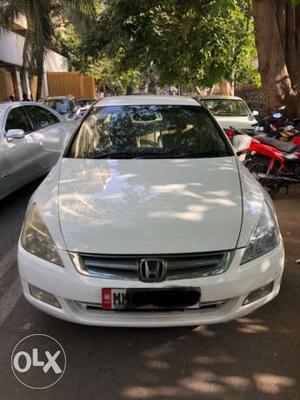 Honda Accord petrol