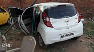  Hyundai Eon petrol  Kms