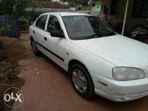  Hyundai Elantra petrol  Kms