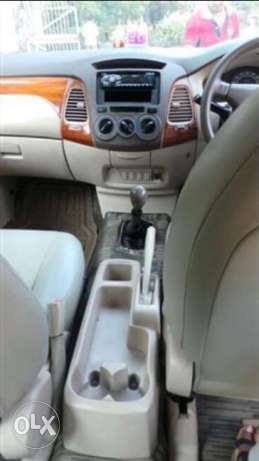  Petrol Innova 2.0G 7 Seater - for Sale - First Regn