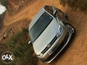 Volkswagen Vento, highline diesel  Kms  year