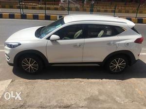  Hyundai Tucson petrol  Kms