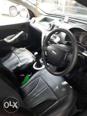  Ford Figo diesel  Kms