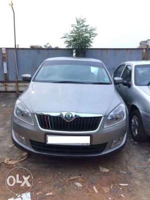 Skoda Rapid Elegance 1.6 Mpi Mt, , Diesel