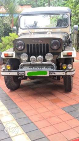 Mahindra 4 wheel Jeep.  Kms  year