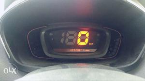  Renault Kwid petrol 800 Kms