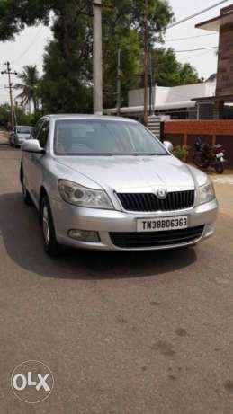 Skoda Laura Elegance 2.0 Tdi Cr Mt, , Diesel