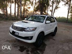  Toyota Fortuner diesel  Kms with vip number.