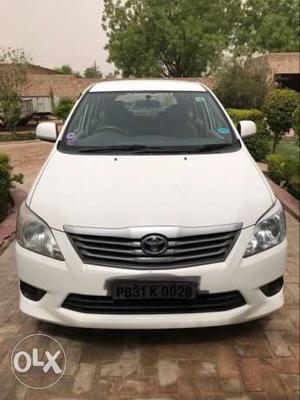  Toyota Innova diesel  Kms