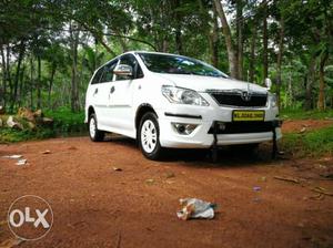  Toyota Innova diesel  Kms two