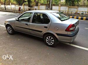  Ford Ikon petrol  Kms