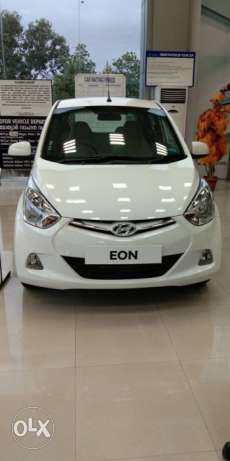  Hyundai Eon petrol 01 Kms