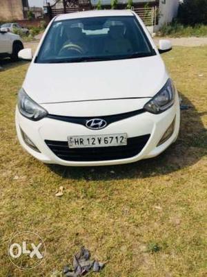 Hyundai I20 Sportz 1.4 Crdi 6 Speed Bs-iv, , Diesel