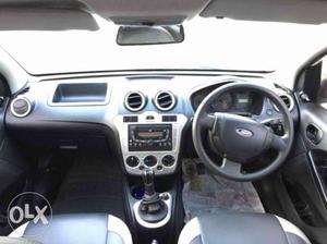 Ford Figo Duratec Petrol Zxi , Petrol