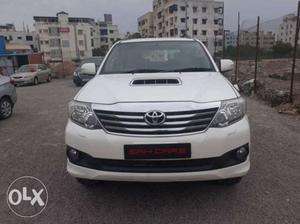 Toyota Fortuner 3.0 4x4 At, , Diesel