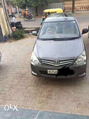 Toyota Innova 2.5 G 8 Str Bs-iv, , Diesel