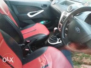  Ford Figo petrol  Kms