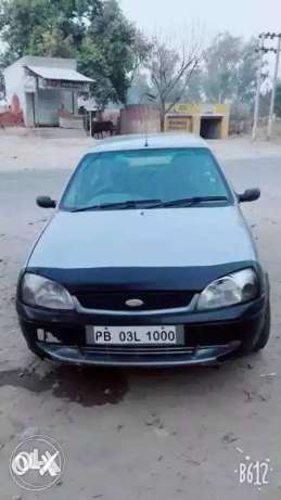  Ford Ikon diesel  Kms