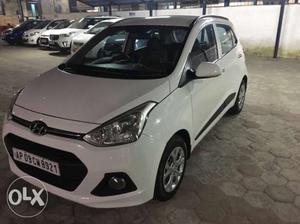 Hyundai Grand i10 Sportz Petrol  model Car