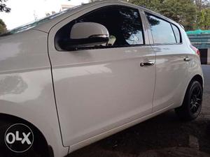 Hyundai i20 Asta Diesel with ABS,16" rims and mag
