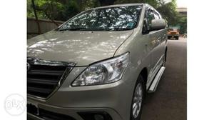 Toyota Innova 2.5 G (Diesel) 7 STR ()