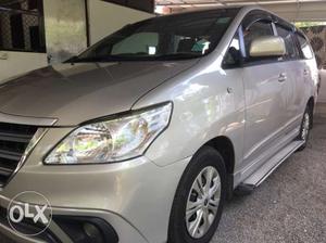  Toyota Innova diesel  Kms